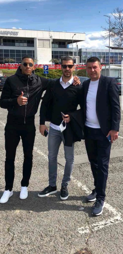 [:SR]Naši agenti MIlan i Ivan Dudić rade na dolasku Dragovića u Zvezdu![:]