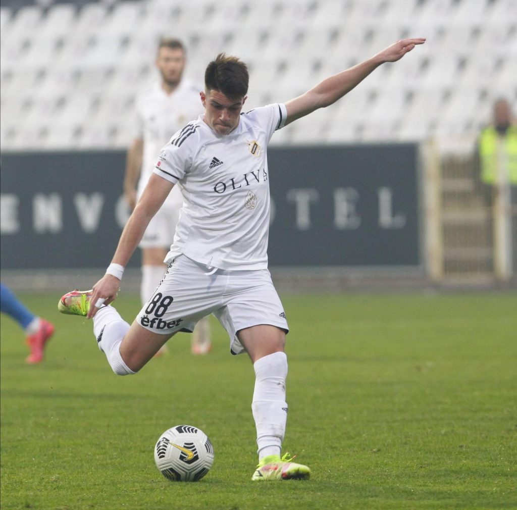 [:SR]Lukić upisao asistenciju u pobedi protiv Voždovca…[:]